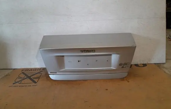 Volvo S60 Tailgate/trunk/boot lid