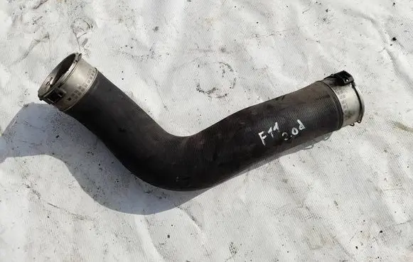 BMW 5 F10 F11 Intercooler hose/pipe