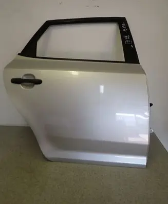 KIA Ceed Rear door 