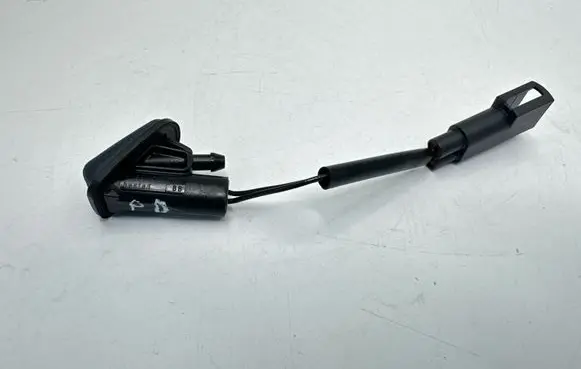 Ford Focus Windshield washer spray nozzle F1EB17666AB
