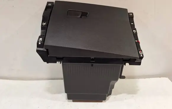 Renault Clio V Glove box 681081071R