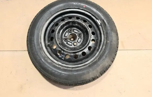 Toyota Corolla Verso E121 R15 spare wheel 