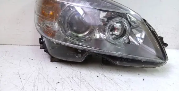 Mercedes-Benz C W204 Headlight/headlamp A2048203061