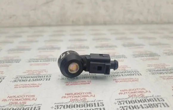 Volkswagen Golf IV Detonation knock sensor 030905377C