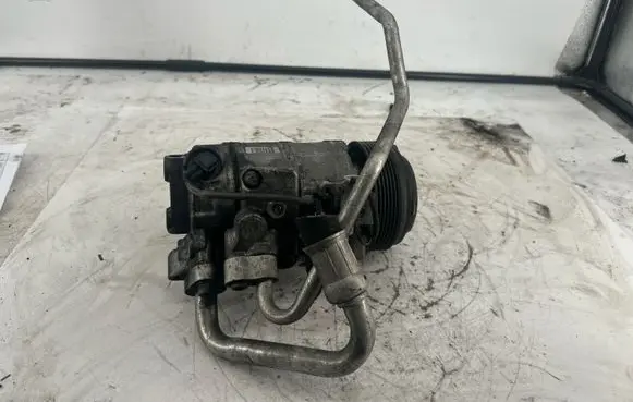 BMW 3 E90 E91 Air conditioning (A/C) compressor (pump) 6SBU14C