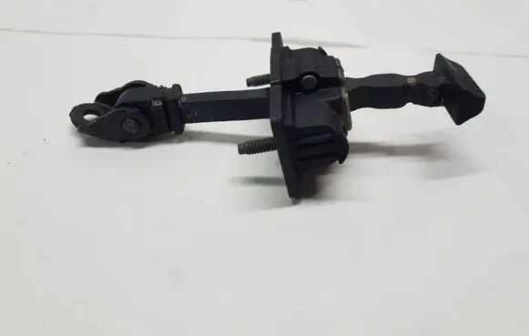 Peugeot 5008 II Front door check strap stopper 9809426680