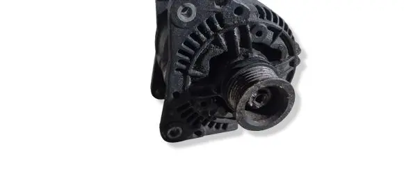 Audi 80 90 S2 B4 Generator/alternator 028903025A