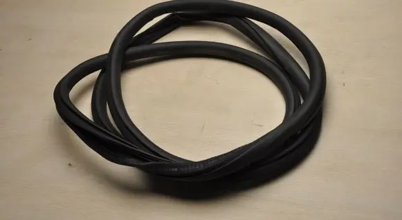 Mercedes-Benz EQA Front door rubber seal A2476921000