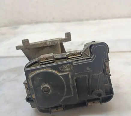 Peugeot Bipper Throttle valve 55213019