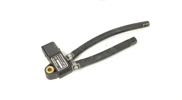 Mercedes-Benz CLS C218 X218 Exhaust gas pressure sensor A0061539528 0281002925