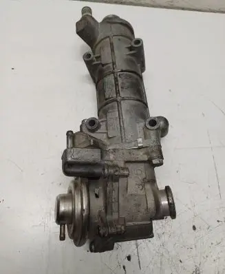 Iveco Daily 35.8 - 9 EGR valve cooler 504136967
