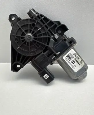 Chrysler Pacifica Sliding door motor 3043239C 1347132T14 290518
