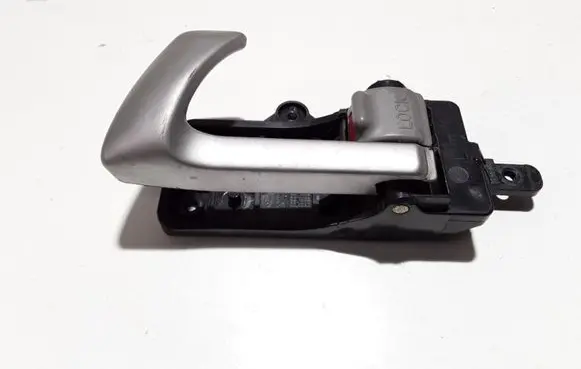 Hyundai Santa Fe Rear door interior handle