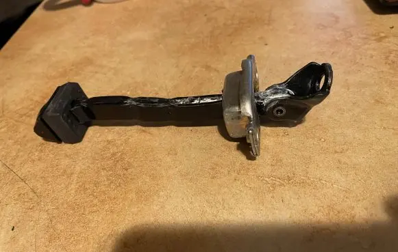 Honda CR-V Front door check strap stopper ONC