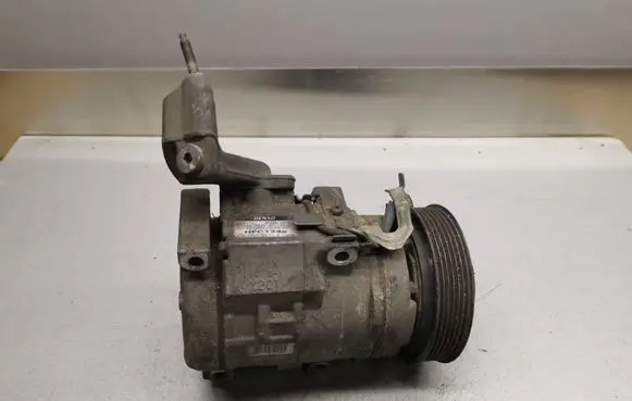 Lexus RX 300 Air conditioning (A/C) compressor (pump) 4472203276