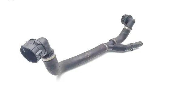 Land Rover Discovery Sport Engine coolant pipe/hose GJ32-8260-AA