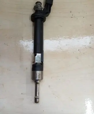Porsche Cayenne (92A) Fuel injector 03H906036A