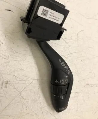 Ford Focus Wiper control stalk F1ET17A553BA