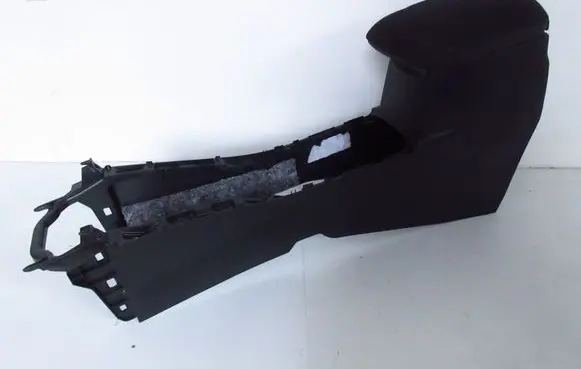 Toyota Auris E180 Armrest
