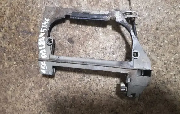 Front door exterior handle/bracket