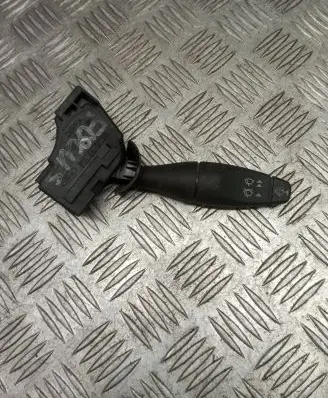 Ford Focus Wiper control stalk