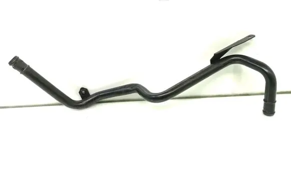 Volkswagen Touran I Engine coolant pipe/hose 038121151B