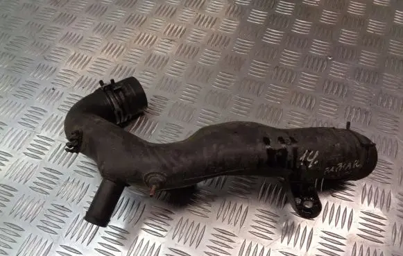 Skoda Fabia Mk1 (6Y) Air intake hose/pipe