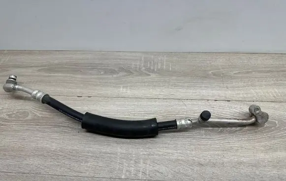 Subaru Forester SJ Air conditioning (A/C) pipe/hose