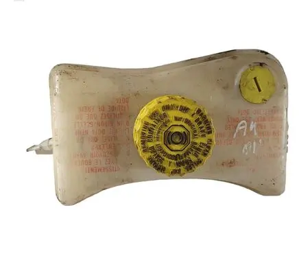 Audi A4 S4 B5 8D Brake fluid reservoir 8E0611301E