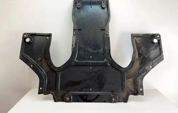 Mercedes-Benz SL R231 Engine splash shield/under tray A2315241530 2315241530