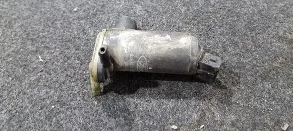 Ford Mondeo MK II Windscreen/windshield washer pump 93BB17K624BA