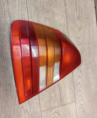 Mercedes-Benz C W202 Rear/tail lights UL03301