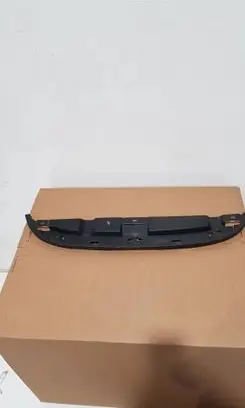Citroen Xsara Picasso Quarter panel pressure vent 9650212677
