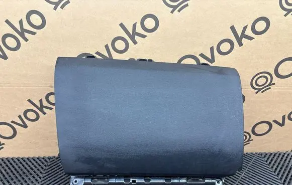 Volvo XC90 Glove box set 31363669