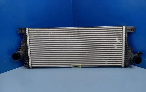 Opel Insignia B Intercooler radiator 39179353 MP015001