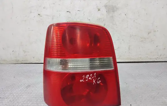 Volkswagen Touran I Rear/tail lights