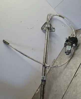Renault Master II Front door window regulator with motor 8200467971 119149