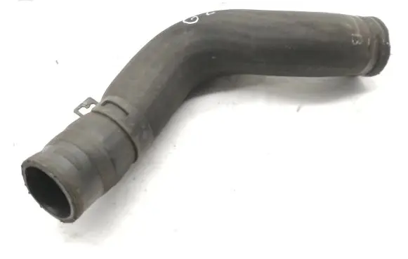 Toyota Avensis T270 Engine coolant pipe/hose