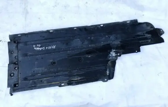 Subaru Outback Engine splash shield/under tray