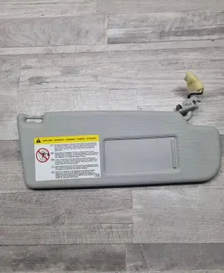 Volkswagen Jetta VI Sun visor 5C6857552 110512