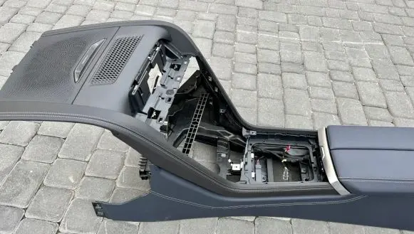 BMW M8 F91 F92 G14 G15 Center console g15tunel