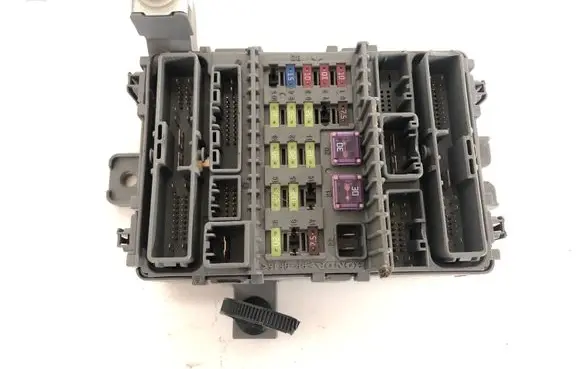 Honda Accord Fuse module FAA20DQV9 TL4E211