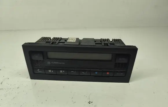 Volkswagen PASSAT B5.5 Climate control unit 3B1907044H 2400022303