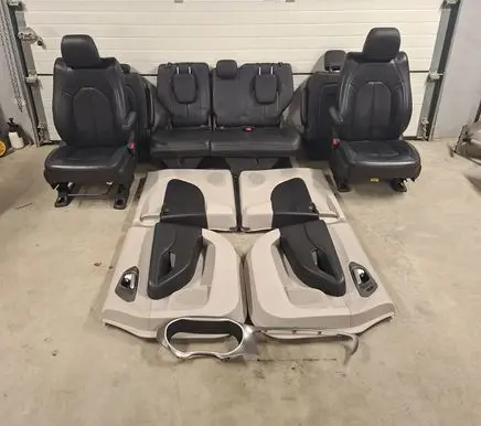 Chrysler Pacifica Interior set 