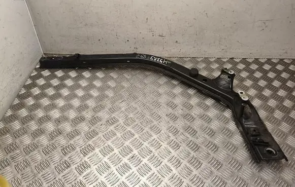 Ford Explorer VI Radiator trim L1MB8B359