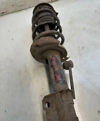 Opel Meriva A Front shock absorber with coil spring 213