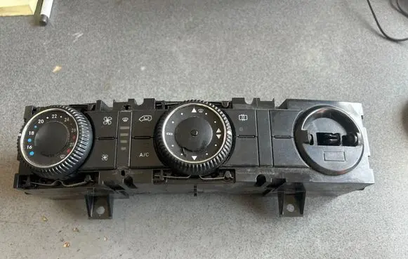 Mercedes-Benz Sprinter W906 Climate control unit 5HB00901208 A9068301785KZ 17339100