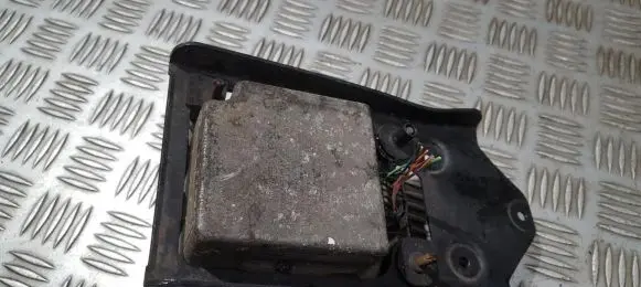 Audi A8 S8 D3 4E Distronic sensor radar 0203000015