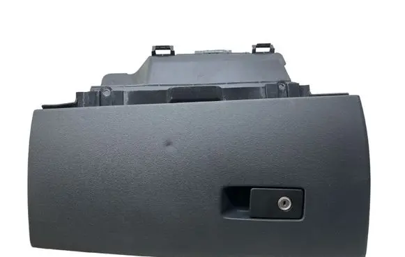 Volvo V70 Glove box 39891975