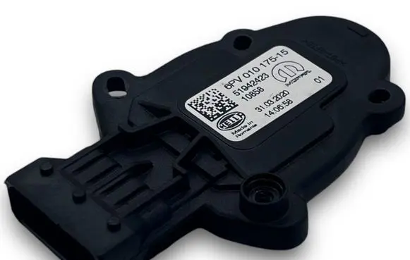 Jeep Renegade Central body control module A6107 51942423